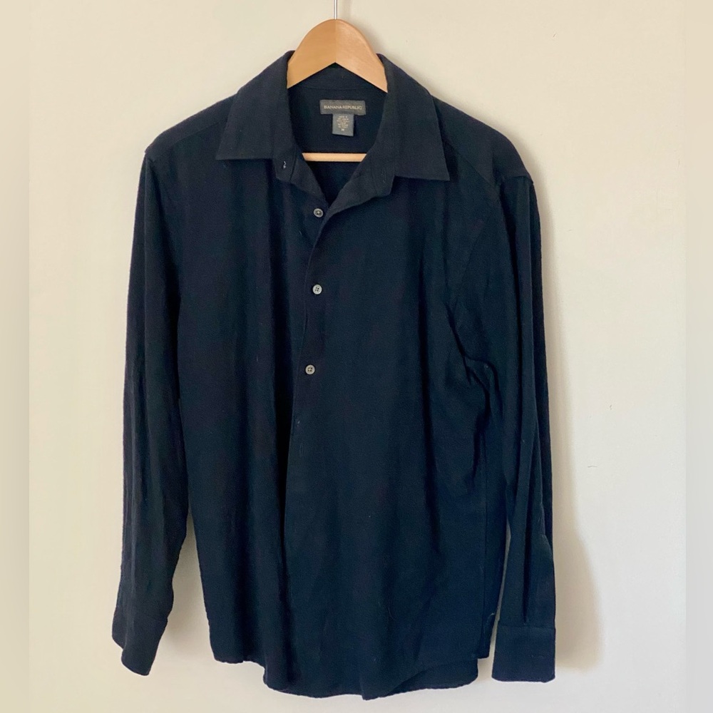 Banana Republic button down wool shirt in navy blue